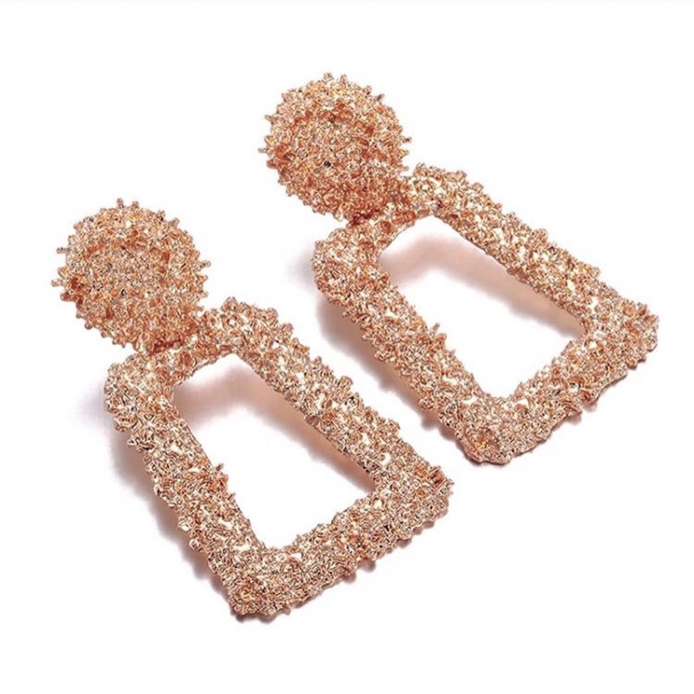 ⚜️[𝟯/$𝟭𝟴]⚜️Rose Gold Quad Textured Earrings NEW - Picture 3 of 12